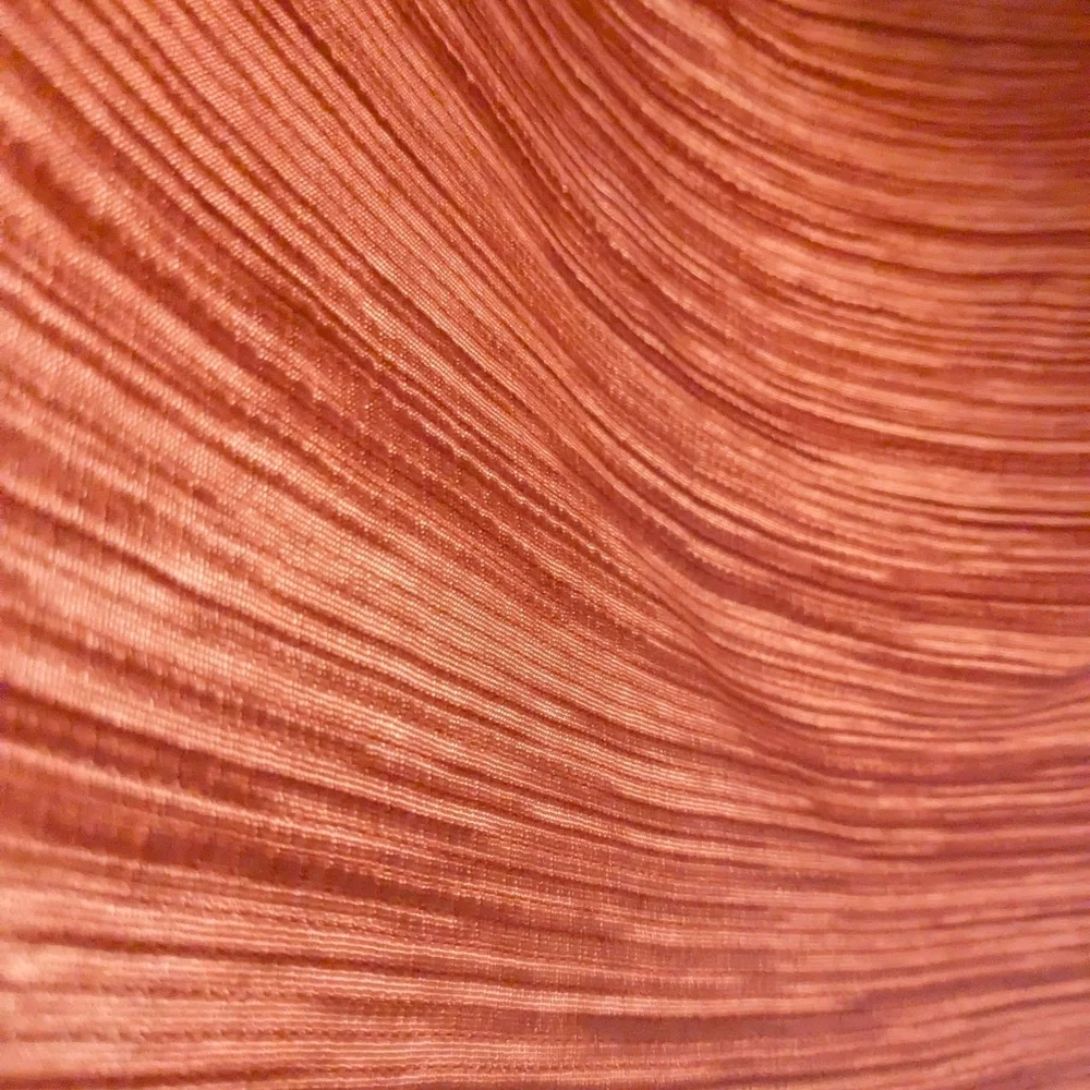 Cable & Guage Women's Dusty Rose Pink Cold Shoulder Embroidered Sleeve Top - Picture 7 of 10